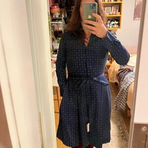 Long sleeve Brooks Brothers dress.  Very elegant.